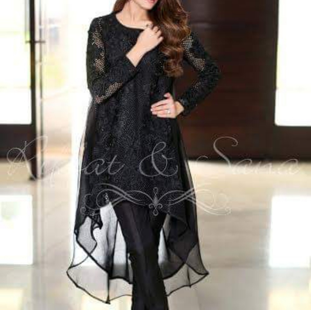 Small Pakistan/indian outfit